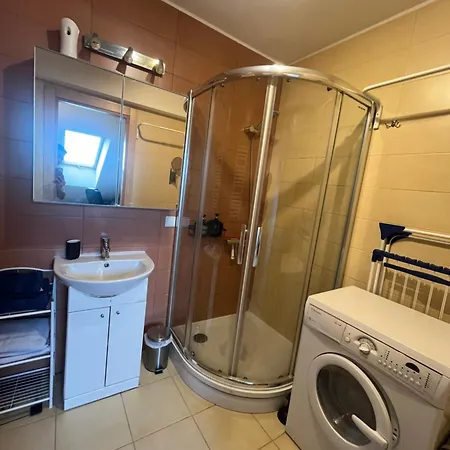 V4 * Vilnius